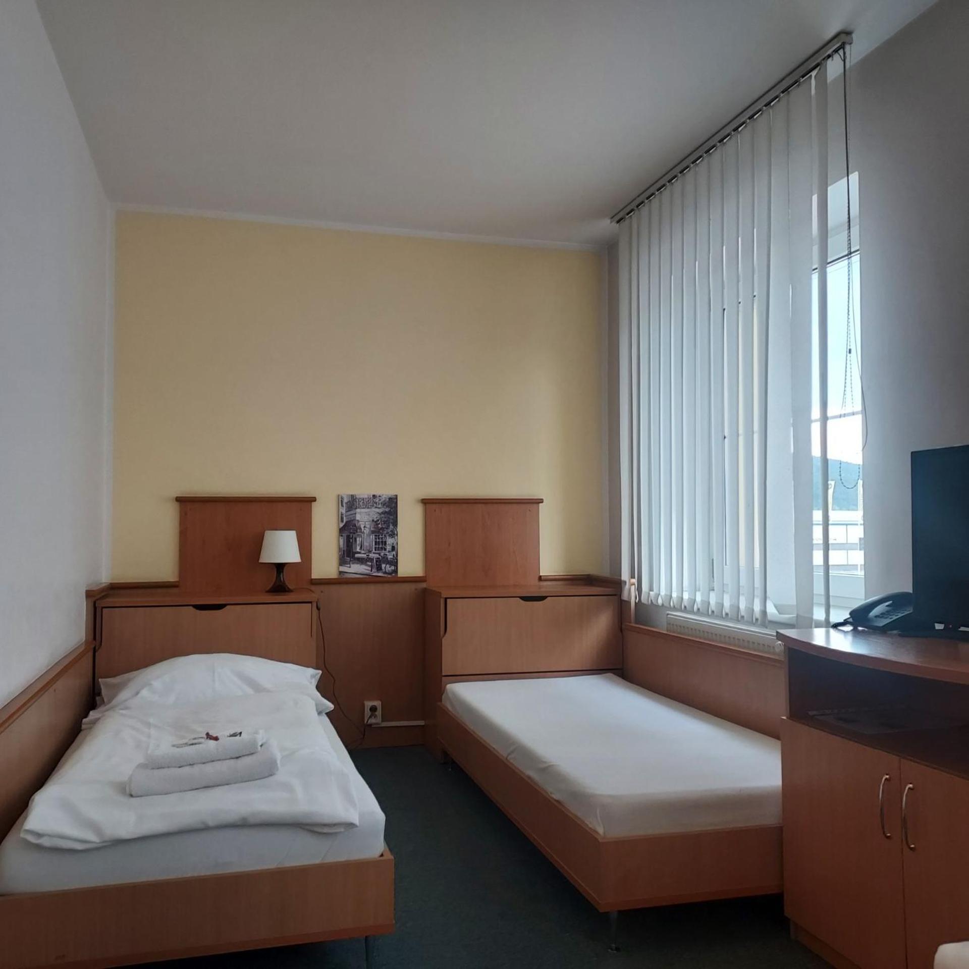 Garni G Hotel Žilina Exterior foto